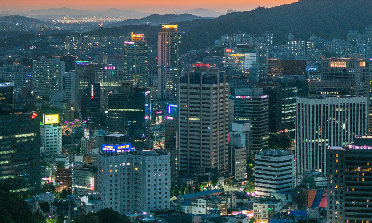 Image of Seoul, Korea.